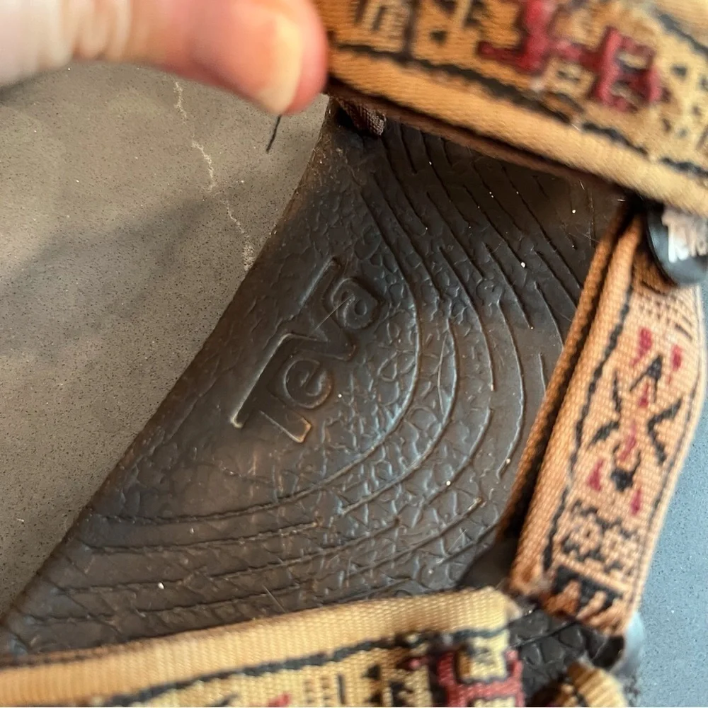 Teva M10 Terradactyl sandals Aztec print